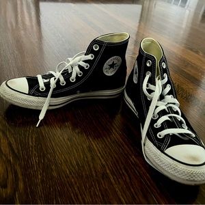 Black high top converse